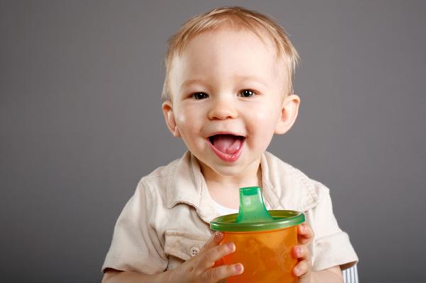 baby-boy-and-sippy-cup