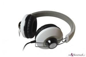 Retro DJ II White  (angle) HR