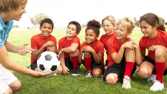 903586cc2227b5f1e39e60339a319d7f_benefits-youth-sports-kids-580x326_featuredImage