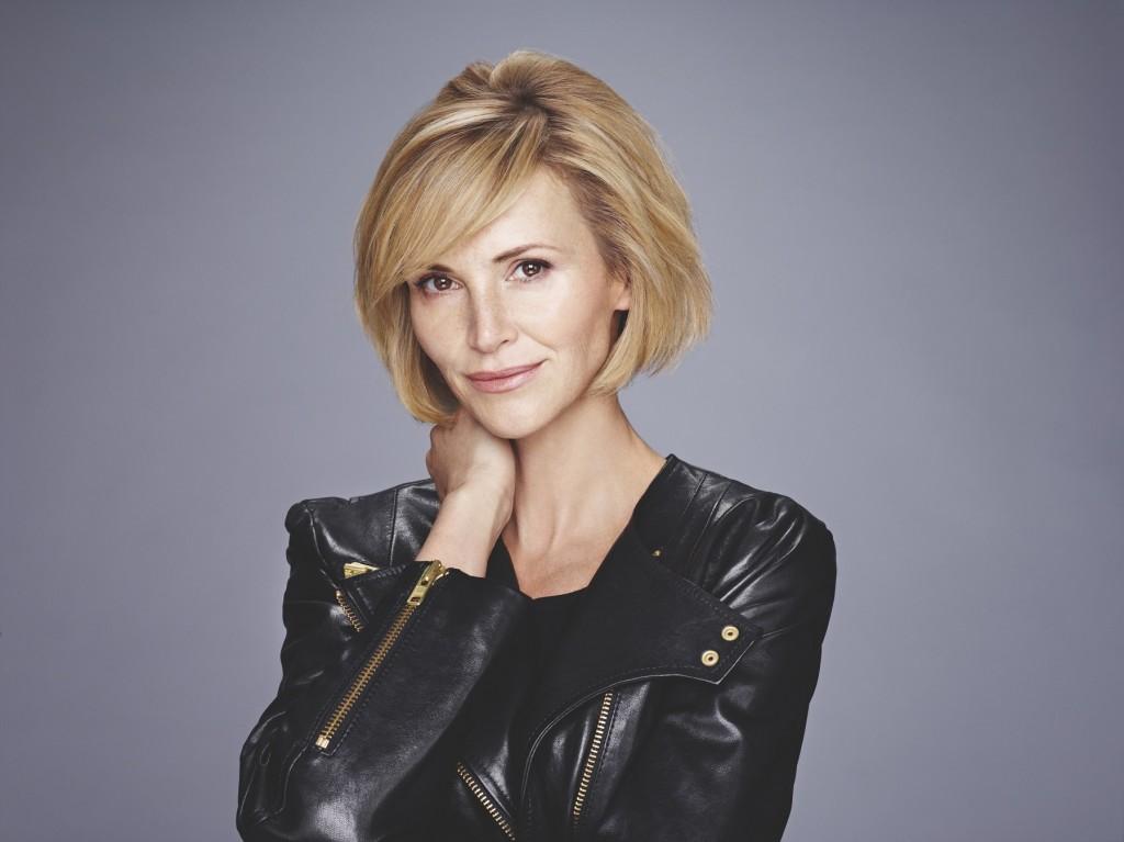 EL_2_2014_Undone_Glamour_Absolutes_55_Siggi_01_044_KEYVISUAL