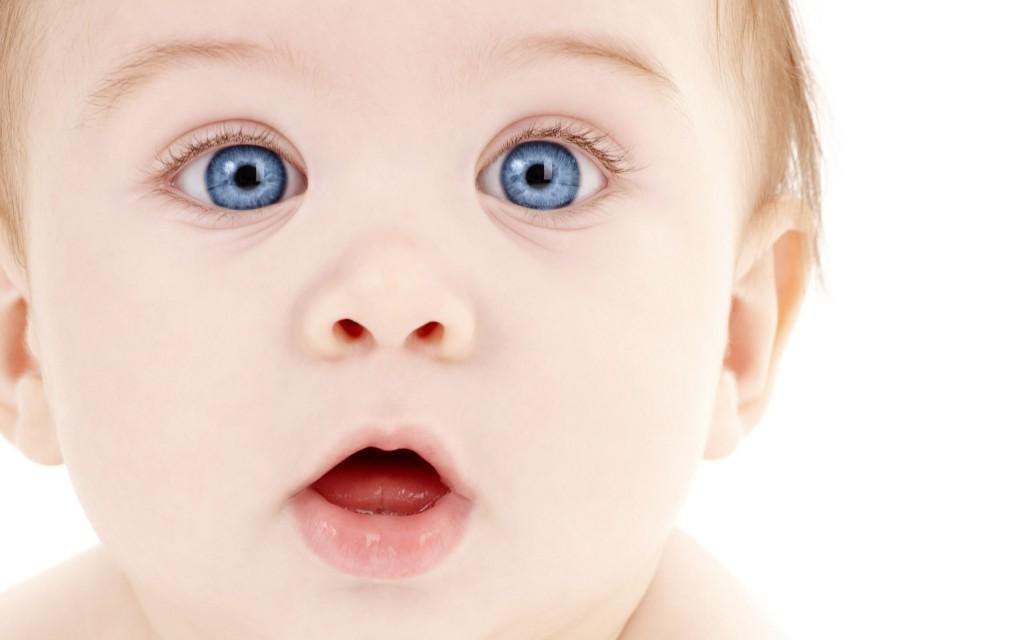 blue_eyes_cute_baby-wide