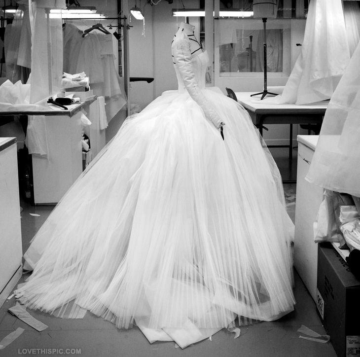 dior_wedding_dress