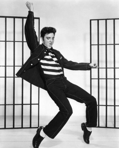 Elvis Presley dancing in 