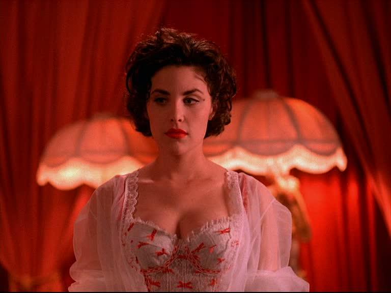 Sherilyn Fenn as Audrey Horme in Twin Peaks 1990