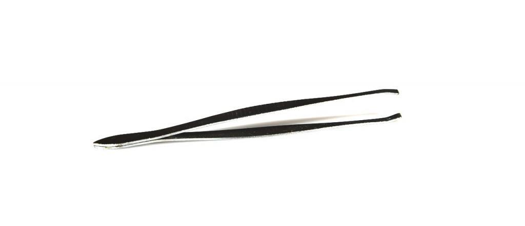 tweezers-273113_1280