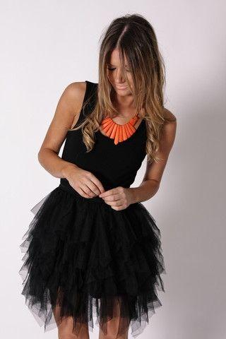 Mała Czarna fot. Pinterest 100 ways to rock the Little Black Dress