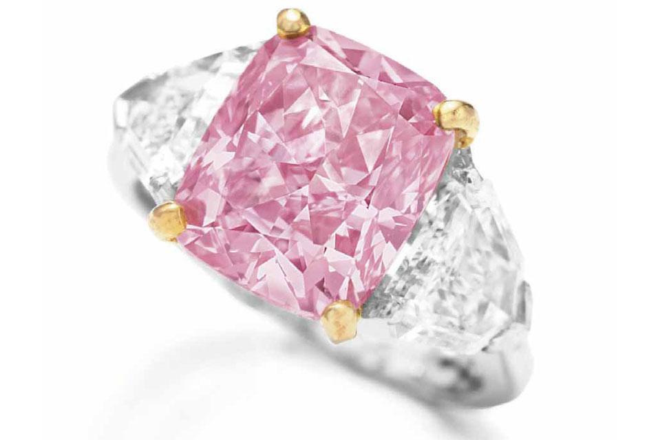 The-Vivid-Pink.-An-exquisite-coloured-diamond-and-diamond-ring-by-Graff