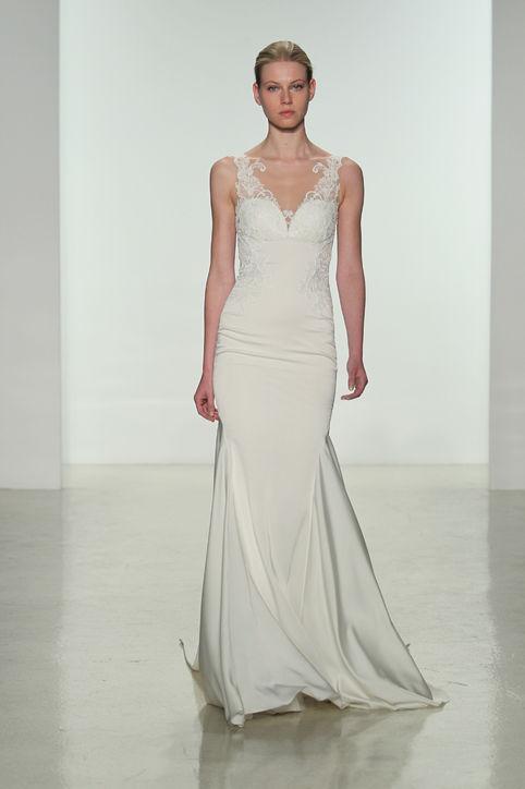 19-best-new-wedding-dresses-bridal-market-h724