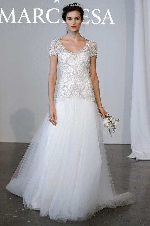 24-best-new-wedding-dresses-bridal-market-h724