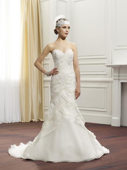 42-best-new-wedding-dresses-bridal-market-h724