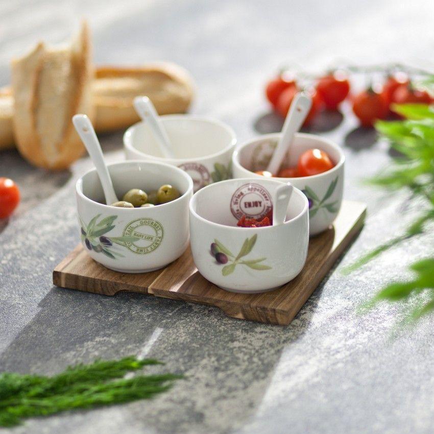 Zestaw-miseczek-na-drewnianej-tacy-Mediteraneo-Oliv