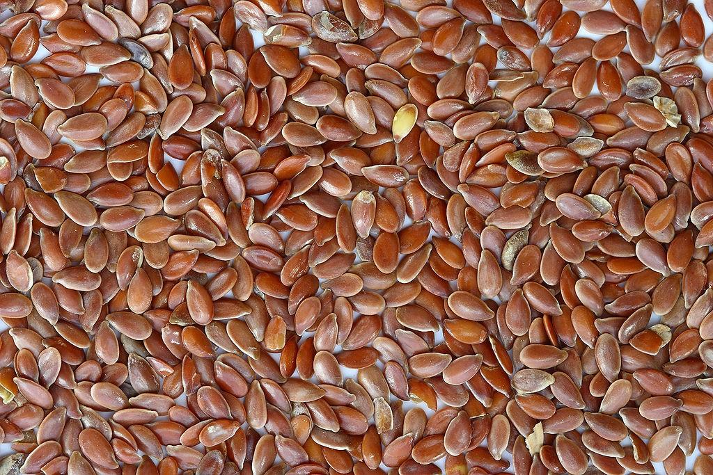 1024px-Brown_Flax_Seeds