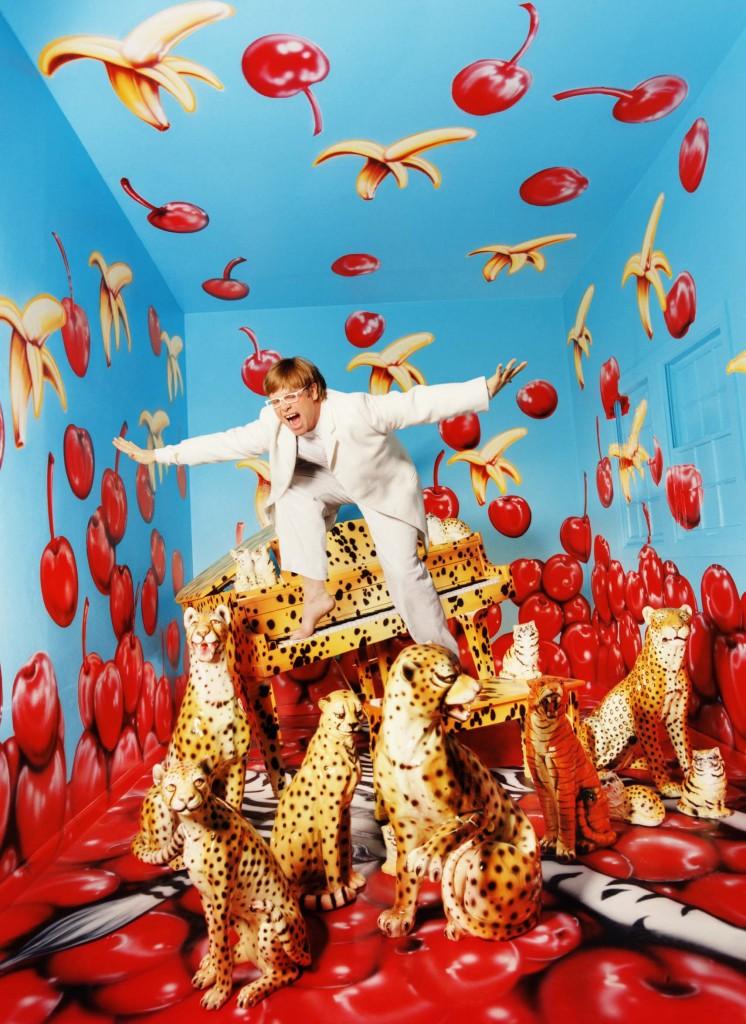 lachapelle-david-elton-john-never-enough-1997-color-photographie-ed-3-1524-x-127-cm-galeri1