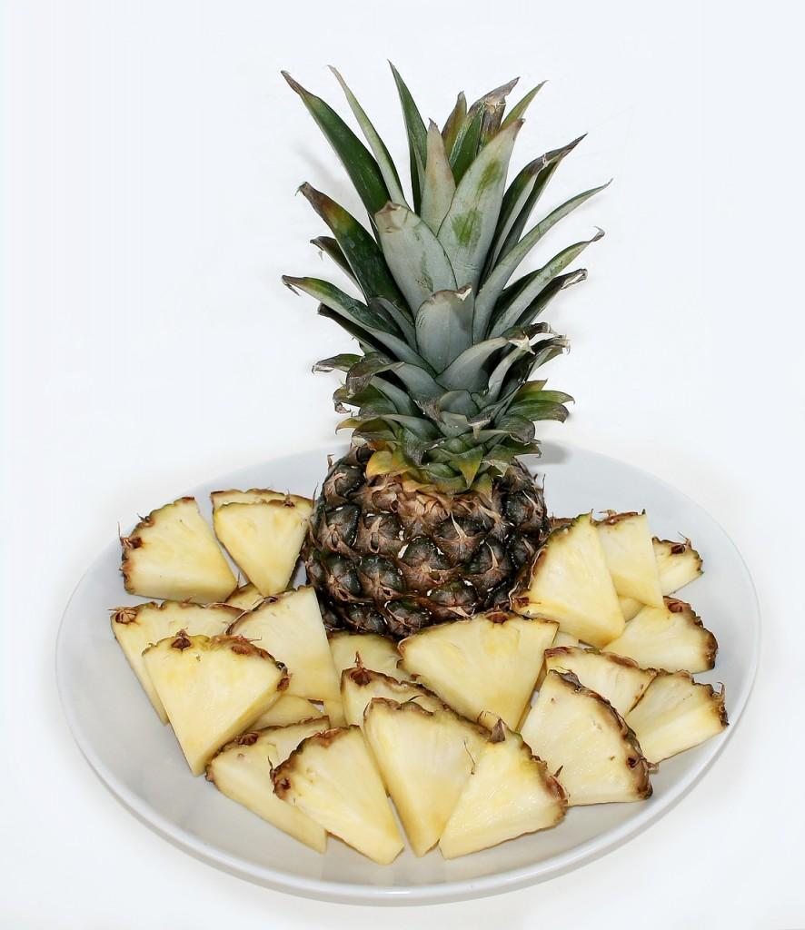 pineapple-627293_1280