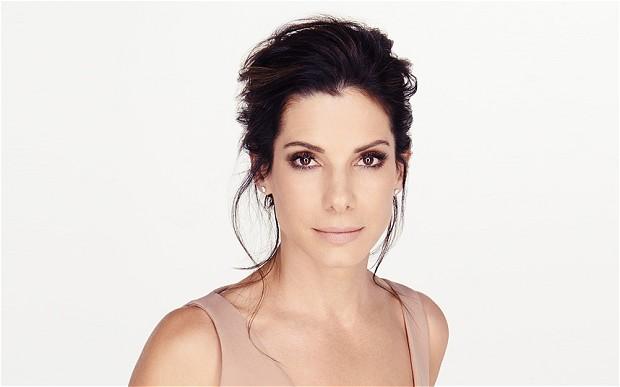 Sandra_Bullock_Gra_2714339b