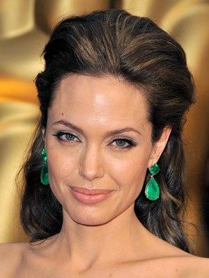 angelina_jolie-feb_22_2009