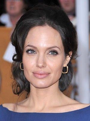 angelina_jolie-jan_25_2009