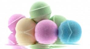 colorful-group-of-bath-bombs-in-water-1024x684-295x160