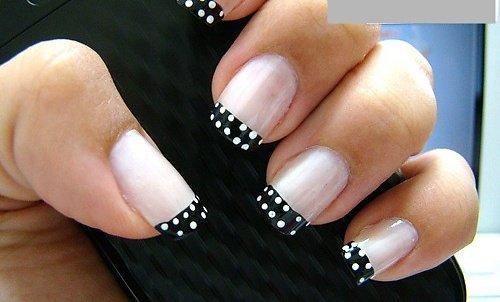 french_manicure_with_delicate_decoration_89ea5_24336492