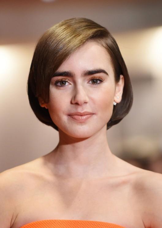 Lily-Collins-Short-Bob-Haircut-for-Women