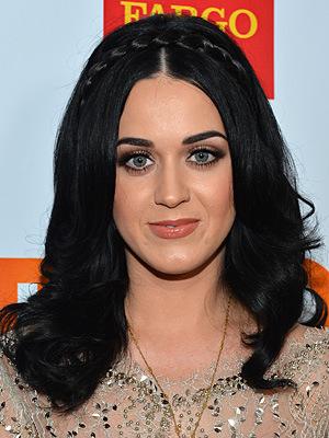 katy_perry-dec_02_2012