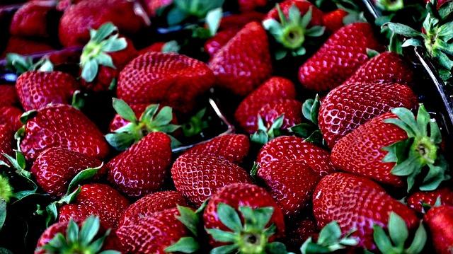 strawberry-629180_640