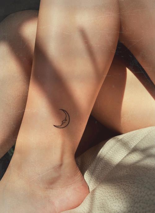 cute-moon-ankle-tattoo-design