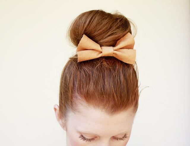 diy-hair-bow-sock-bun