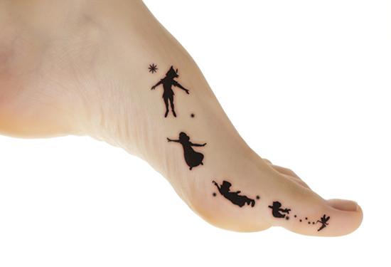 peter-pan-with-wendy-and-boys-tattoo-on-toe