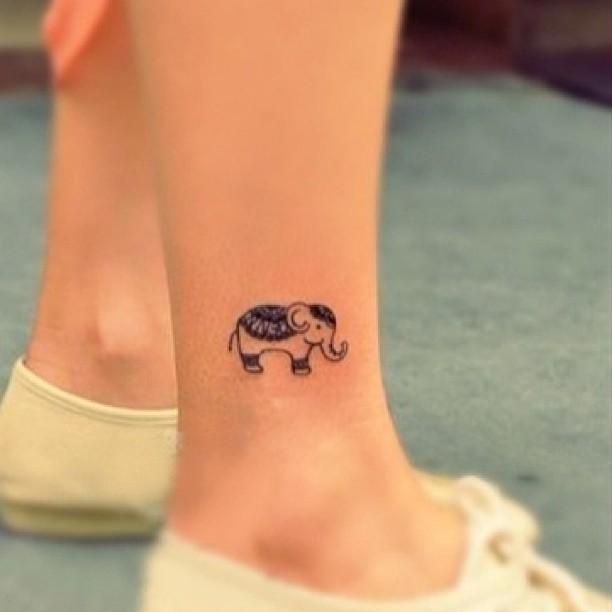 small-elephant-tattoo-on-ankle