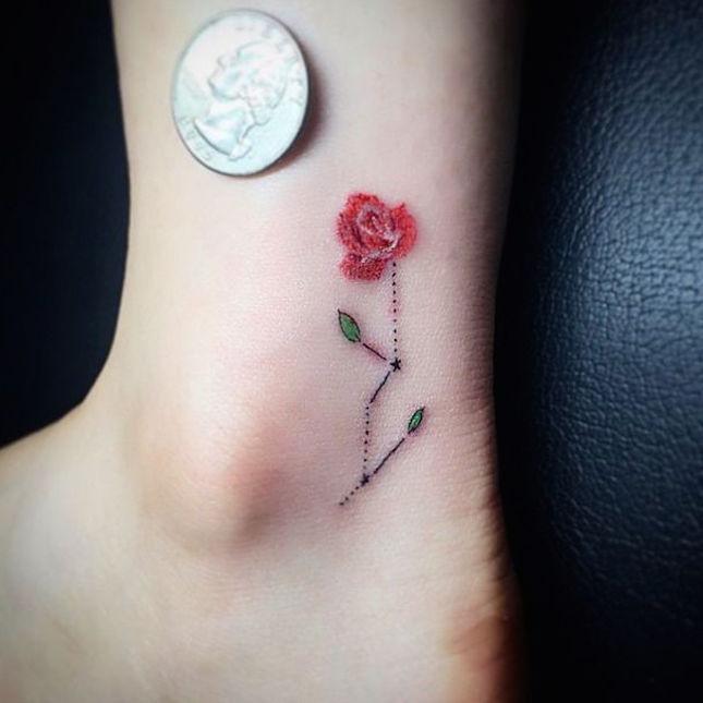 Micro-Rose-Tattoo