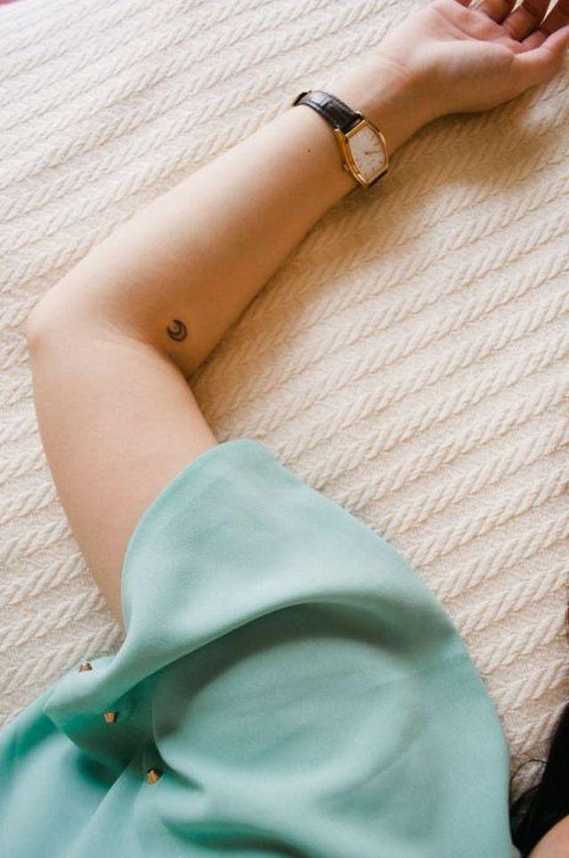 micro-tattoos-that-are-really-good-75-pics_53