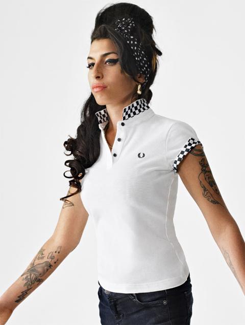 amy-winehouse-fred-perry-polo-white