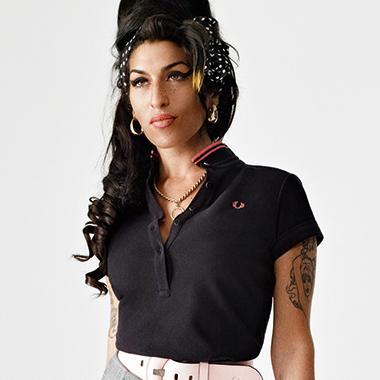 amywinehouse-for-fred-perry-polo