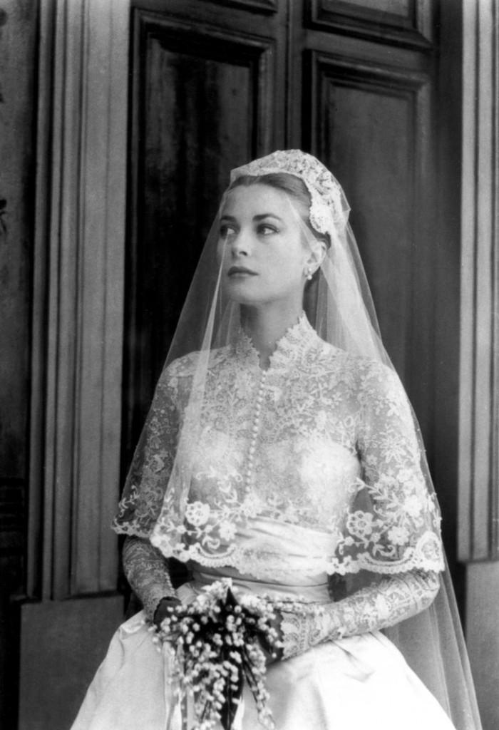grace-kelly-in-iconic-lace