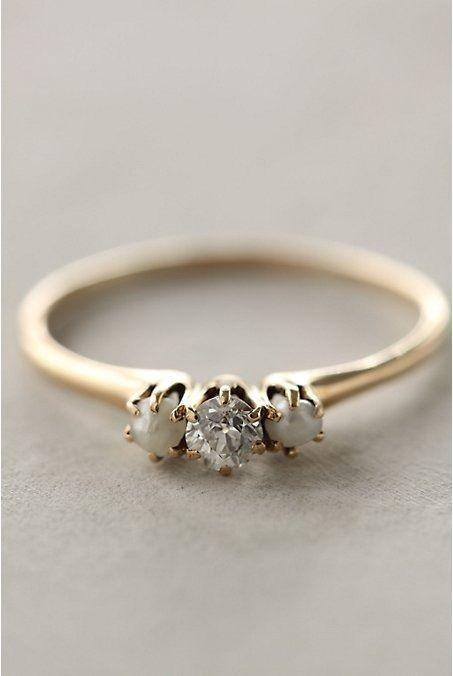 93b9c97e6678d975b8a7d7daa69f8d37