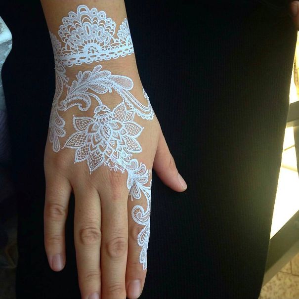 white-henna-tattoo-temporary-women-instagram-trend-47__605