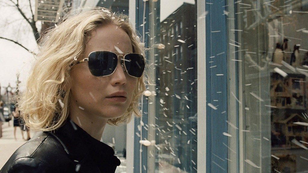 Jennifer Lawrence in JOY.