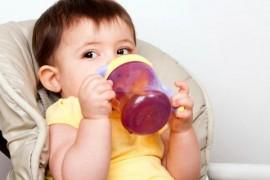 Co powinno pić małe dziecko?