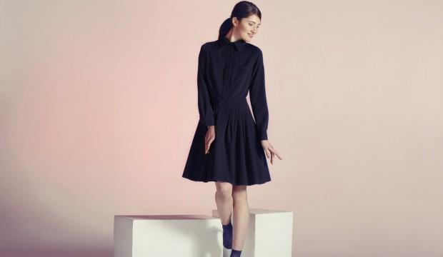 Granat obok czerni – kolorystyczna alternatywa