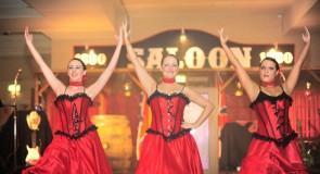 Spotkaj się z “Dziewczyną z Dzikiego Zachodu”