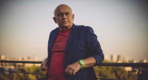 Street Art by Andrzej Pągowski – Virako Calendar 2015