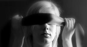 4 propozycje na OGNISTY SEX Z ZASŁONIĘTYMI OCZAMI + INSTRUKCJA