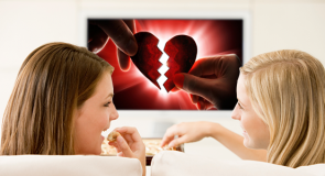 10 Antywalentynkowych filmów dla singla