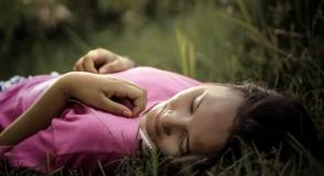 6 powodów, dlaczego POWINNAŚ SIĘ WYSYPIAĆ