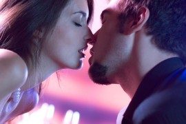9 kroków do IDEALNEGO POCAŁUNKU z języczkiem