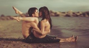 8 dziwnych rzeczy, które robią FACECI gdy się ZAKOCHUJĄ