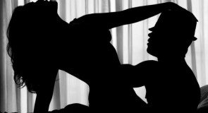 Jak stać się mistrzynią w pozycji ”na jeźdźca”? Proste wskazówki