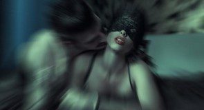 10 dowodów na to, że JESTEŚ DLA NIEGO PRZELOTNYM ROMANSEM a potem CIĘ ZOSTAWI!