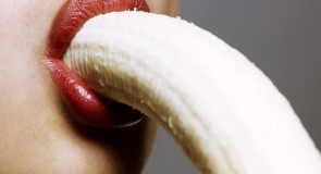 FACET WYLICZA: 4 mity na temat seksu oralnego, w które musisz przestać wierzyć!